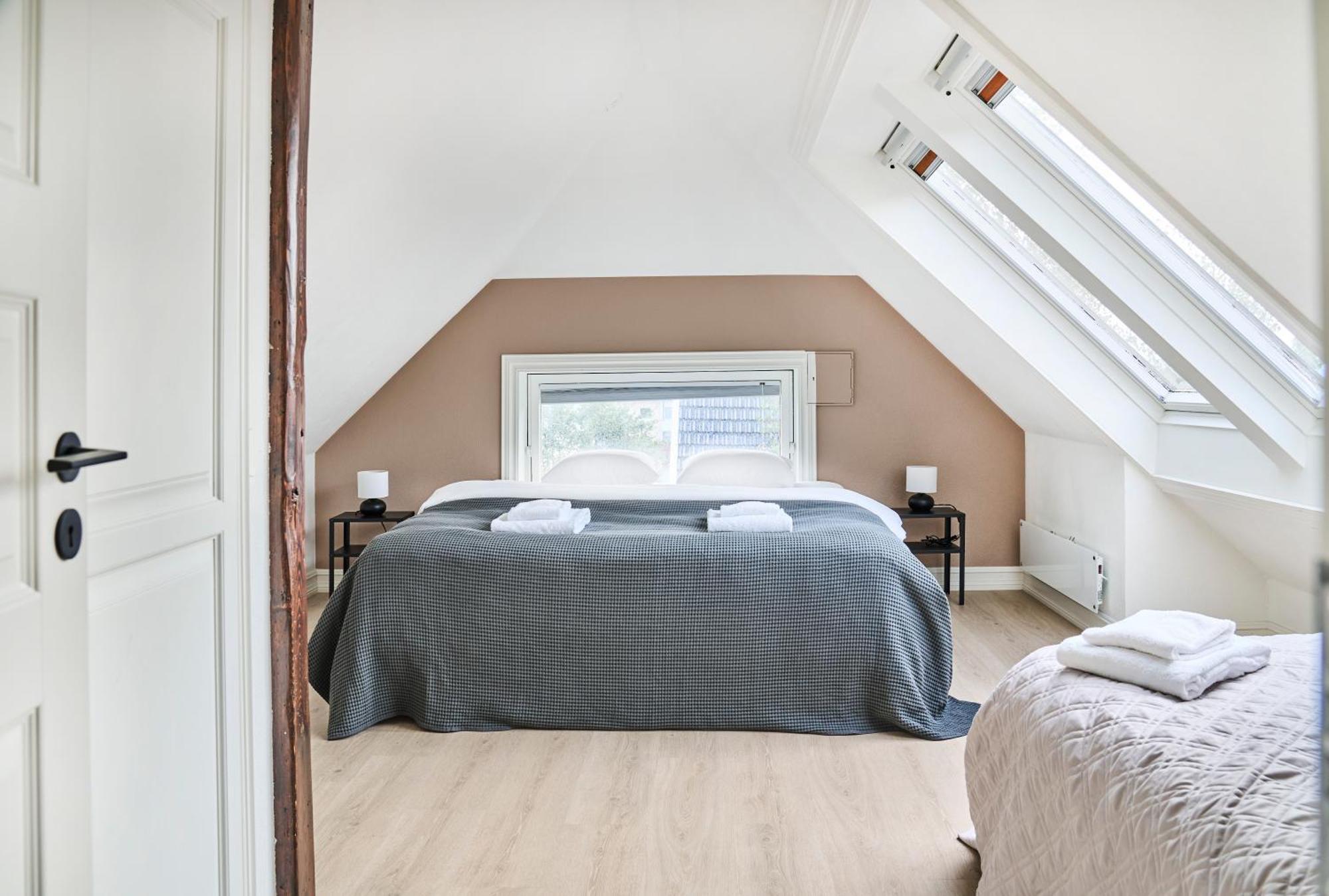 Queen'S Cave By Staysville Stavanger Room photo